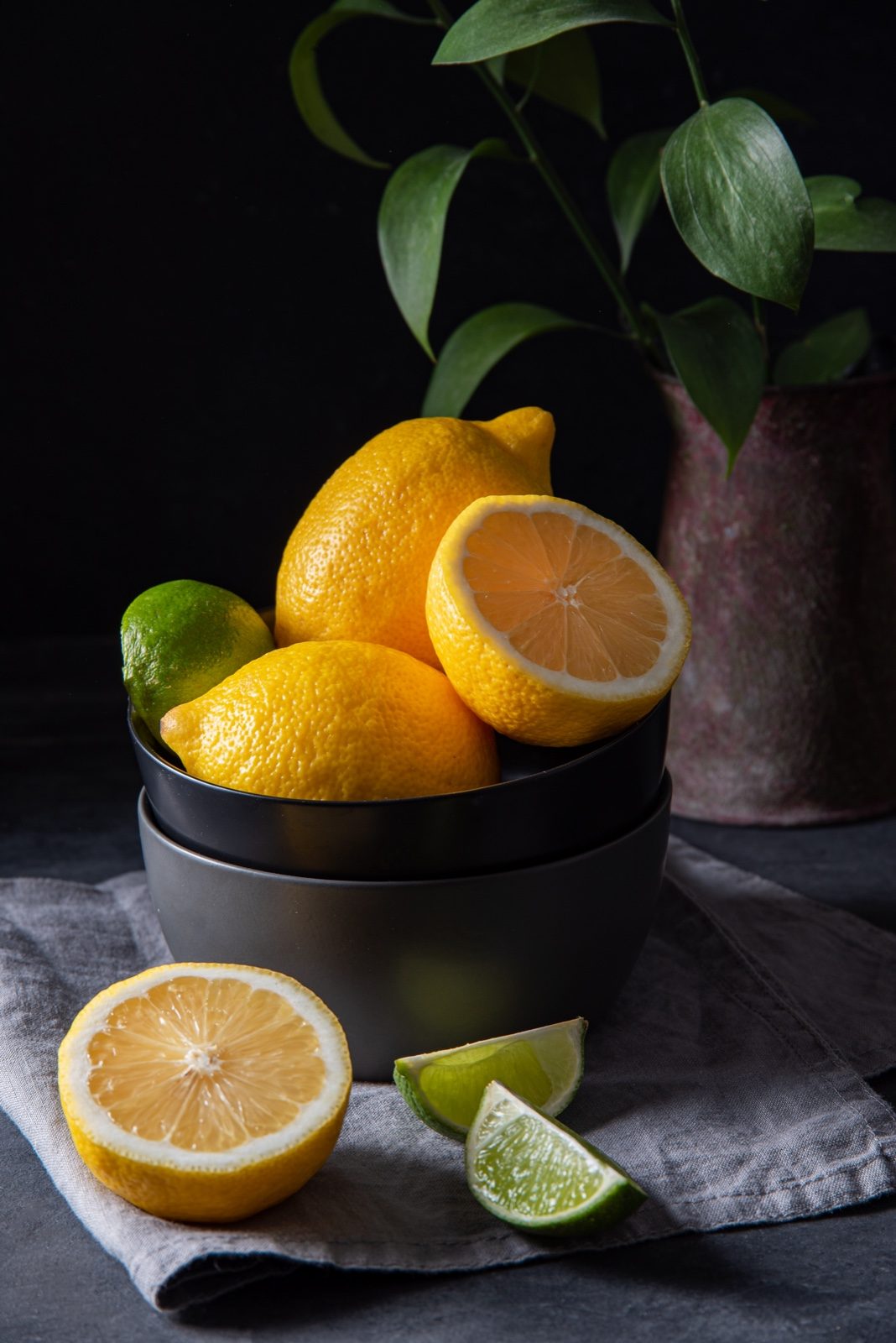 A bowl of lemons and limes